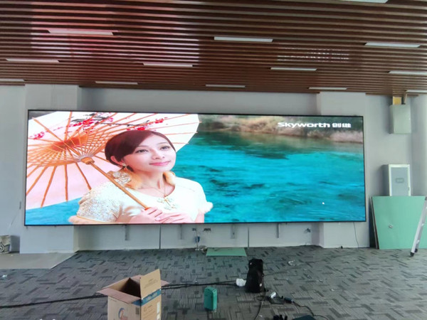 交城P1.53led小间距屏安装案例